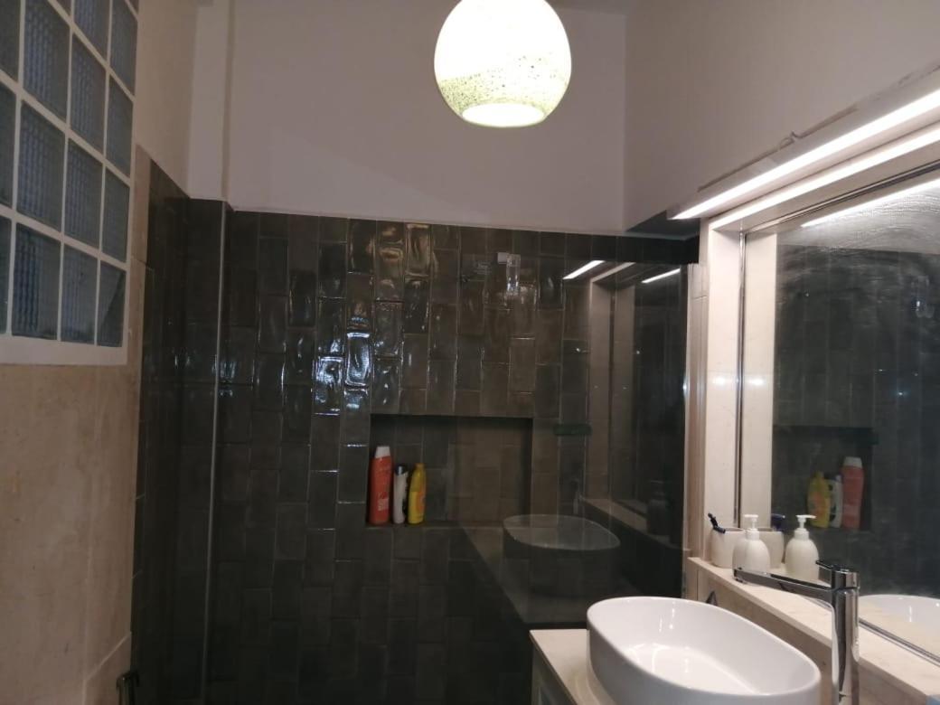 Rooms In Central Atenas Exterior foto